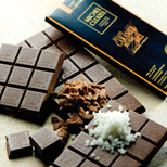 M. Cluizel Milchschokolade Caramell u. Fleur de Sel  € 4,50,  ab 2 Tafeln  € 4,30